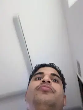 jhoanandscarlet (Ask my age) - 😈Teasing with my body💋