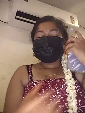 Webcam Model (Tamil_Hot_Ammukutty)  is live.Free join now!