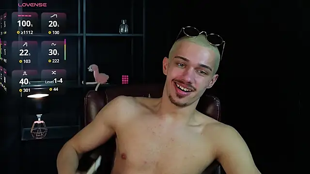 kaydendrew (M twink) - Lets Hit the GOAL and make me CUM