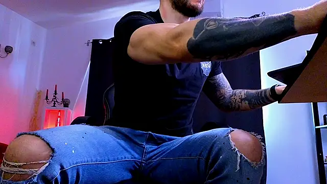 mightyaaron66 (M young) - 𖤐🔥 parTy Time ,House parTy  !  💨𖤐