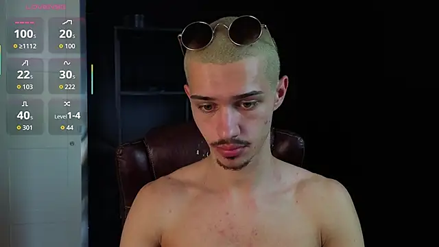 kaydendrew (M twink) - Lets Hit the GOAL and make me CUM