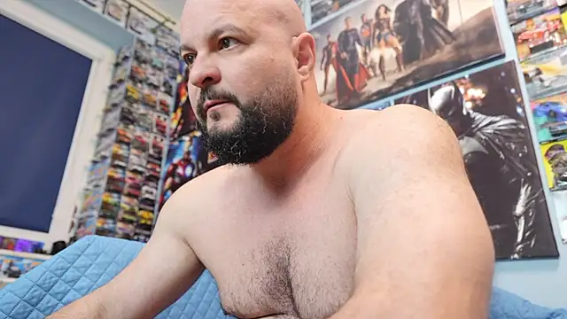 muscle_bear (Ask my age) - I would like to buy a new phone