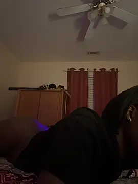 choclatepeaach webcam