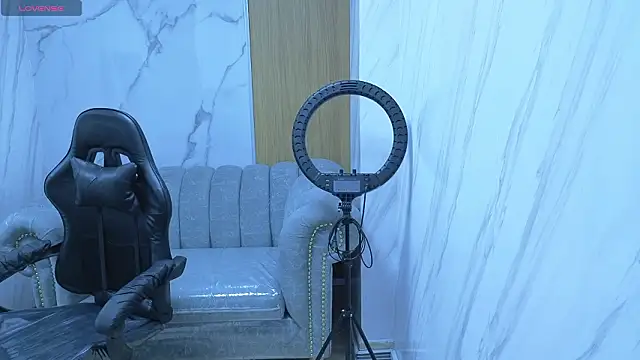 lunafemme_tf - Lunafemme_tf's free webcam - UK Sex Cams