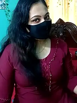 Webcam Model (Porimoni22) is live