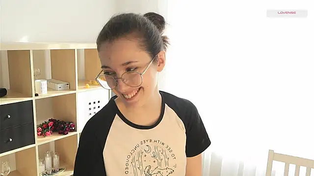 IsauraHolleman webcam