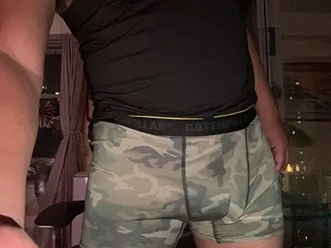 ThickDick_Daddy webcam