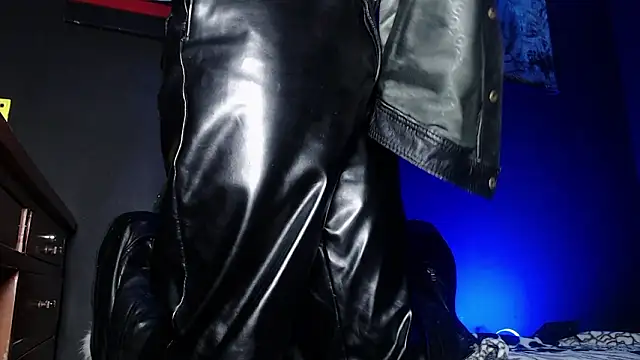 Dicaprioo_ live sex cam