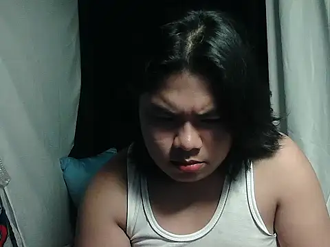 Huntrix2025 live sex cam