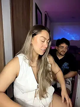 im_sophiie - Im_sophiie's free webcam - UK Sex Cams