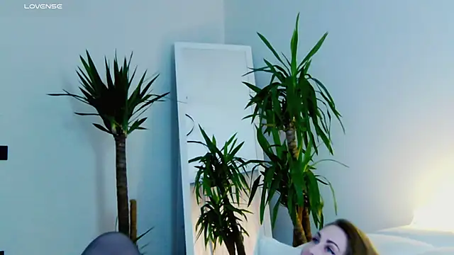 miss_magic_eyes_ (F young) - If you want me to cum hard