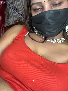 cuti-naina - CUTI-NAINA's free webcam - UK Sex Cams