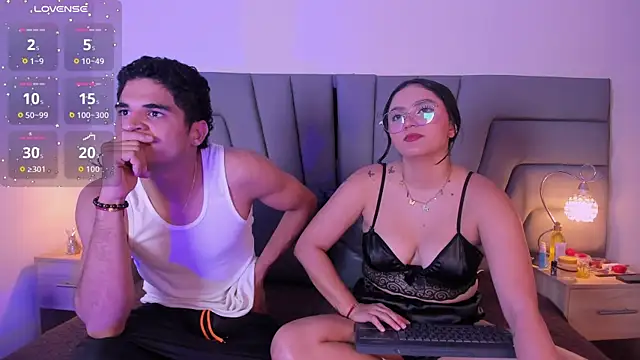 jhoanandscarlet (Ask my age) - 😈Teasing with my body💋