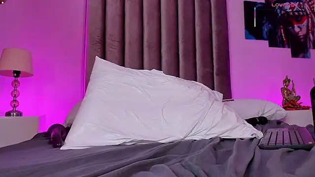 isabella_flowers - Isabella_Flowers's free webcam - UK Sex Cams