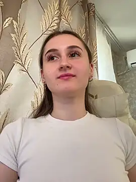 ave_costly - Ave_Costly's free webcam - UK Sex Cams