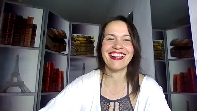 selena_moo - Selena_Moo's free webcam - UK Sex Cams