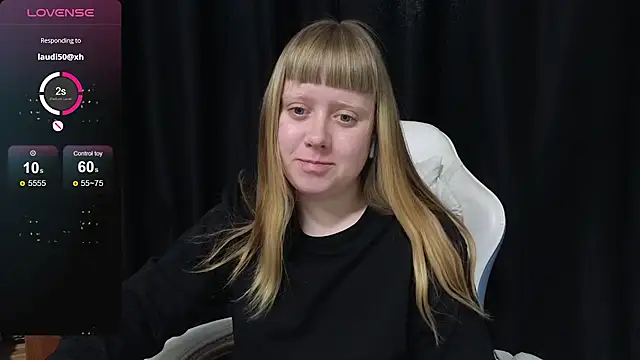 June_shy0 live sex cam