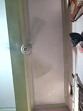 sanu_07 Live Webcam on Stripchat