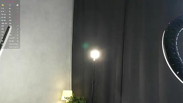 lettyslovacek (F teen) - Give me hard booty slaps !