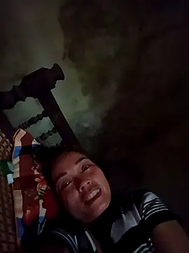 lyly22x - Lyly22x's free webcam - UK Sex Cams