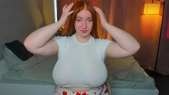 ethalcarlsqq (F young) - Tease u with my bra!