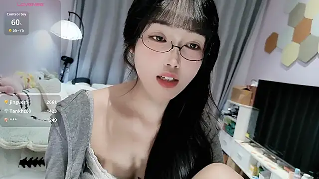 mary-0808 (F young) - 今天晚上八点王子秀！！！