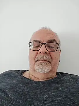 satiro_sevilla (M grandpa) - 2 MIN MASTURBATE