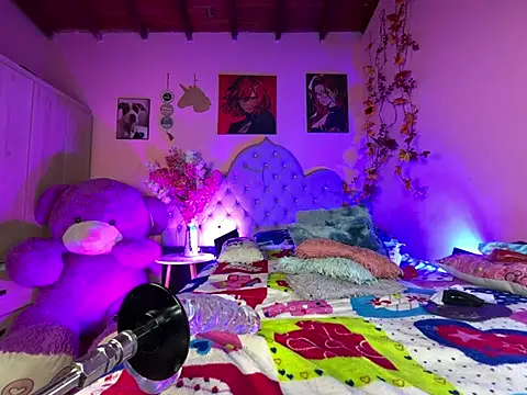 naugth_channel_ts (T young) - Alexa Naked