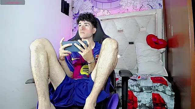 johnny_cagee live sex cam