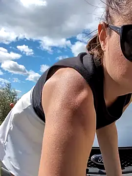 Samira-Summer live sex cam