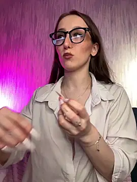 FlexboxDoll Live Webcam on Stripchat