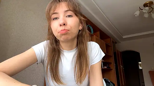 serenahawthorne - SerenaHawthorne's free webcam - UK Sex Cams