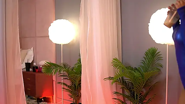 almaluv (F young) - Accidental Slip