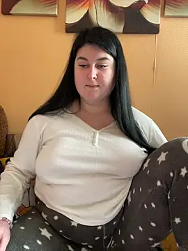 cassielazy (F young) - I just wanna be happy 🩷