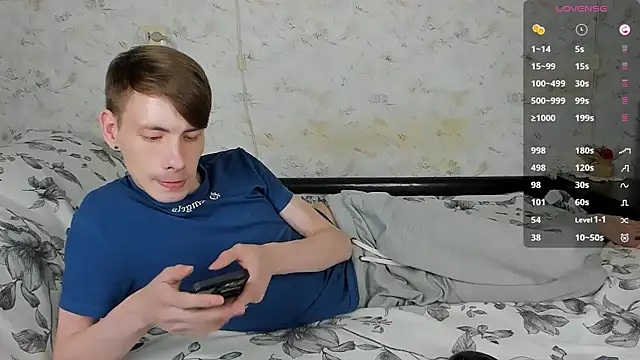 erick__deen (M young) - Cum show with anal play