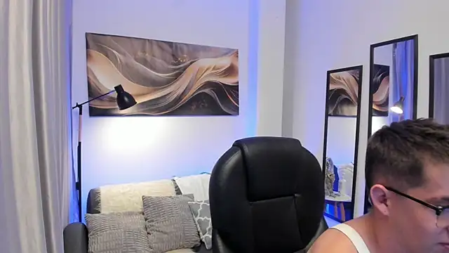 Tommas_Jhonson webcam