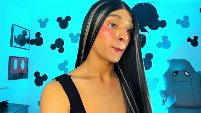 AdharaSkinny_ webcam