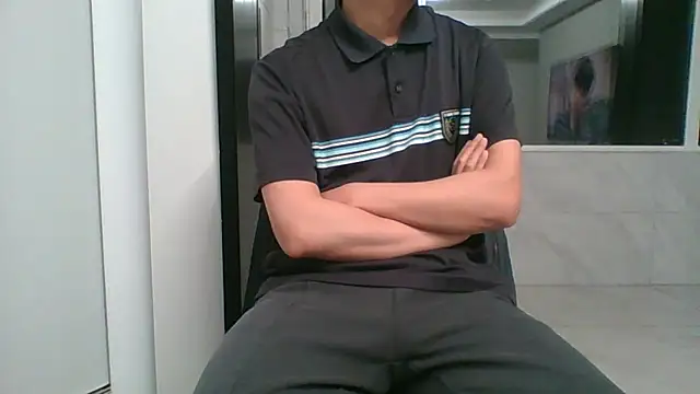 nole_china7 (Ask my age) - talk / fun / cum