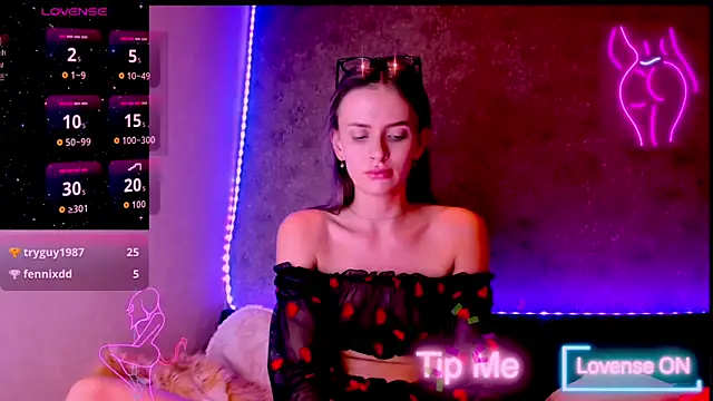 madina_taher - Madina_taher's free webcam - UK Sex Cams