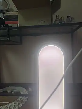 美女gffvvjjxz在线直播