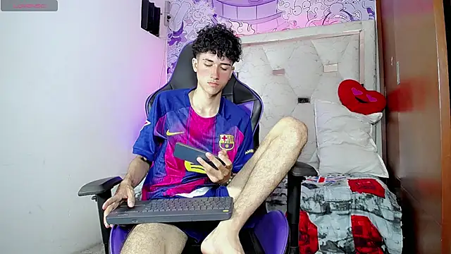 johnny_cagee live sex cam