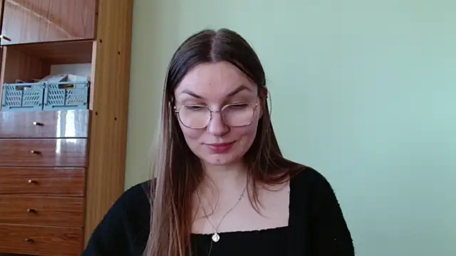 looveellyx - LooveELLYx's free webcam - UK Sex Cams