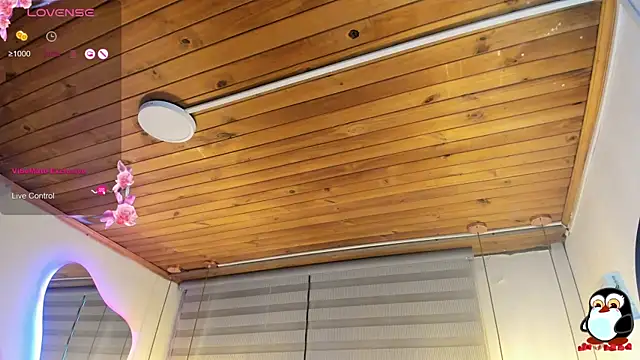 cristal__hot_1 - Cristal__hot_1's free webcam - UK Sex Cams