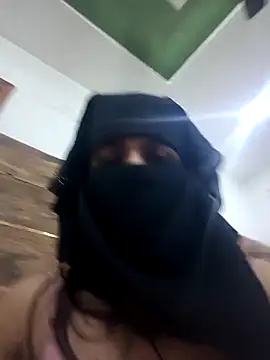 Webcam Model (Aafreen_36)  is live.Free join now!