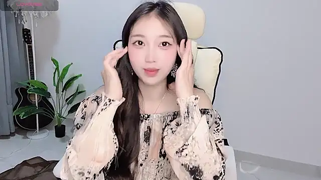 美女Yukiy8877在线直播