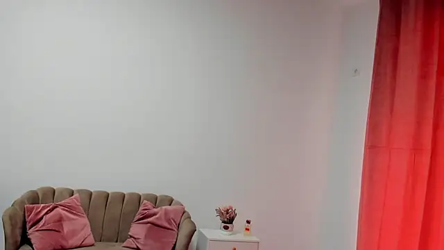 love_mexoxo - Love_mexoxo's free webcam - UK Sex Cams