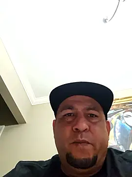 mifavorito2024 (Ask my age) - Let's get my milk out.