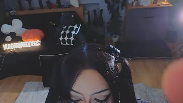 vulagarmanners_ (F teen) - GIVE A SPANK AND AHEGAO