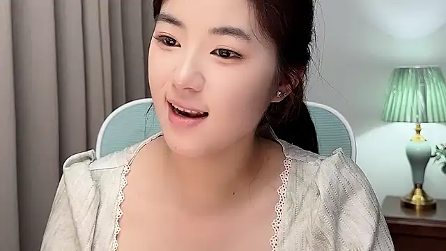 美女Nicole20266在线直播