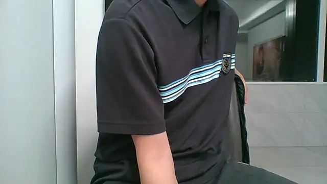 nole_china7 (Ask my age) - talk / fun / cum